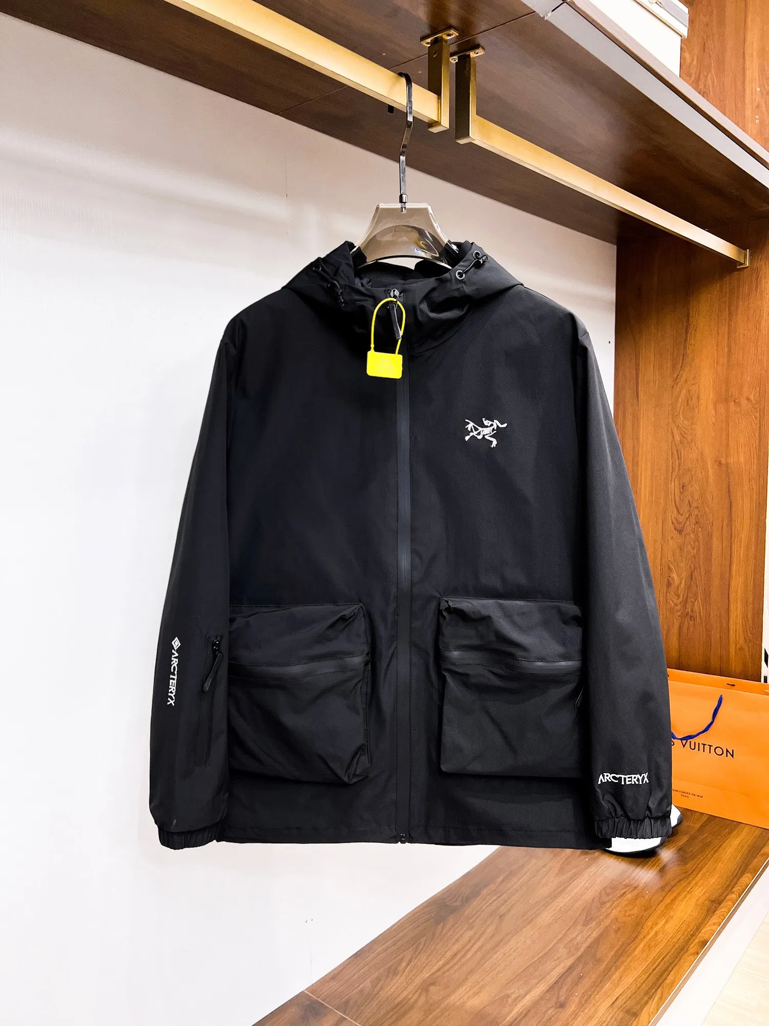 Same Style， ， 2026 New Arrival ，Original Premium Breathable ， ， ， Quality。 ， Sizes：M～3XL，